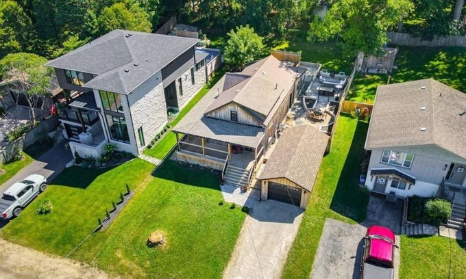 Elora House | Shalom by Maia