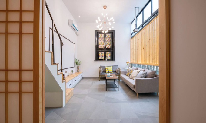 Huaihai Road Commercial Area Apartment | Shanghai Hills&XING 132 Family Homestay
