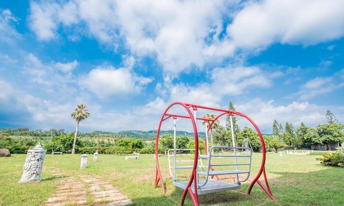Hengchun Old Town House | Shangri Longluan Lake One B&B