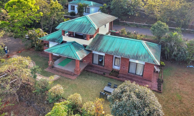 Mahabaleshwar Villa | Shanti Kunj villa