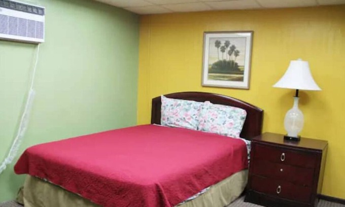 Hato Rey Central Apartment | Shared LOFT - Private 3 Room unit sleeps up to 8