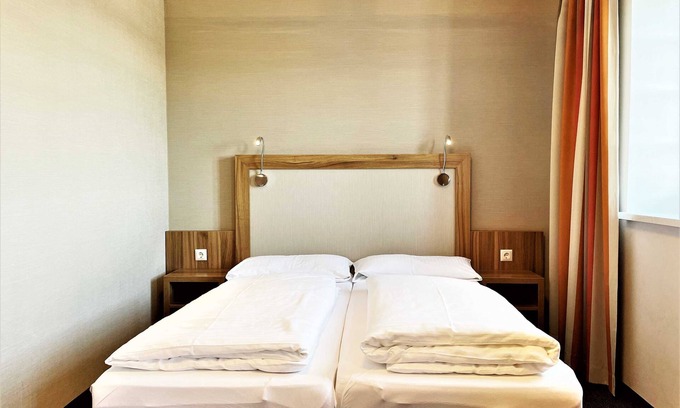Lauta House | Shared room (C) 208 - IBS meeting center