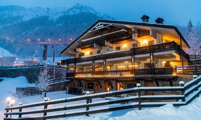 Entreves Hotel | Shatush Hotel