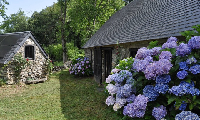 Beaucens Cottage | SHEEPFOLD PANORAMIC VIEW ON THE VALLEY OF ARGELES AND MOUNTAINS