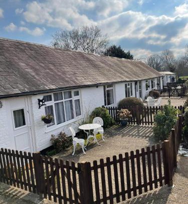 Maidenhead House | Sheephouse Manor