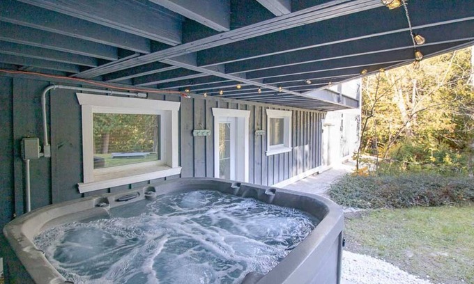 Mono Cottage | Sheldon's Creek Retreat