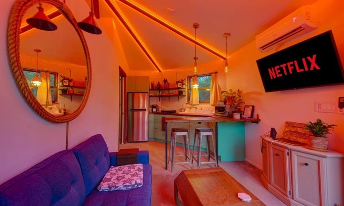 Sarasota House | @ShellmateIsland⭒Tiny House⭒ISLAND Home⭒Free Bikes⭒Kayaks⭒Fruit Trees!