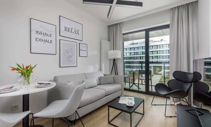 Trzebiatow Apartment | Shellter 117K | Beautiful Apartment | Air Conditioning
