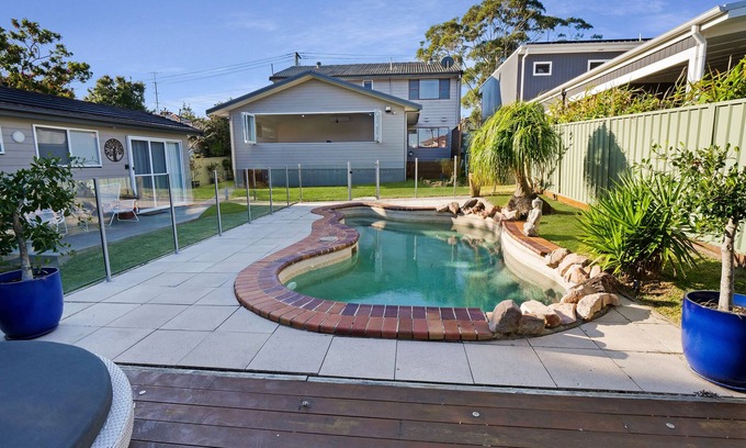 Shelly Beach House | Shelly Beach Escape - Where you come to relax and unwind by the pool or beach