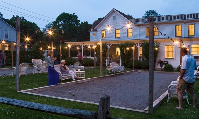 Shelter Island Heights Hotel | Shelter Island House