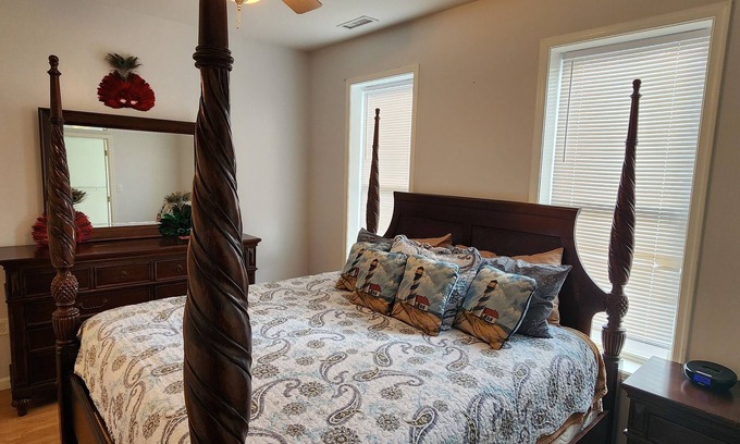Shenandoah House | Shenandoah Getaway Close to Skiing, Hiking, Canoe/Kayaking
