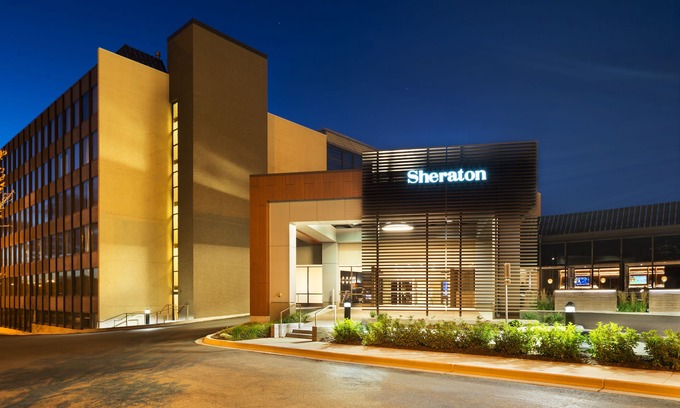 Bloomington Hotel | Sheraton Bloomington Hotel