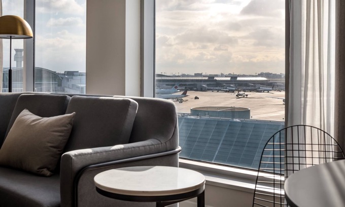 Mississauga Hotel | Sheraton Gateway Hotel In Toronto International Airport