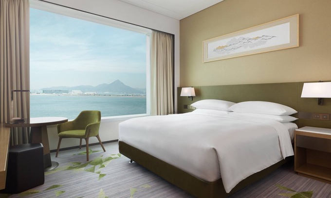 Islands District Hotel | Sheraton Hong Kong Tung Chung Hotel