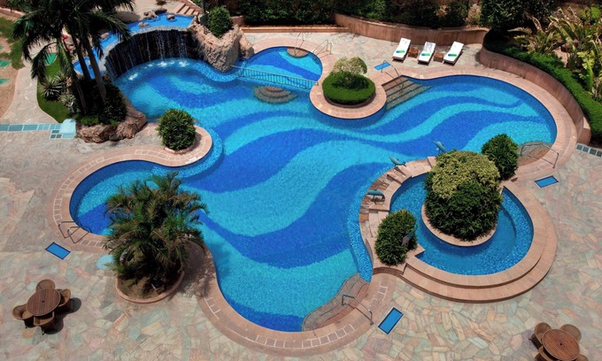 Saket Hotel | Sheraton New Delhi Hotel