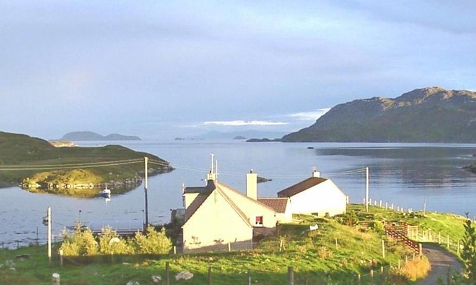 Lewis and Harris House | Shiant View