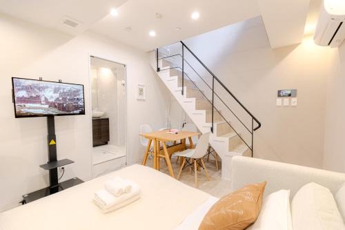 Shibuya Apartment | Shinjuku iotele-hatsudai House