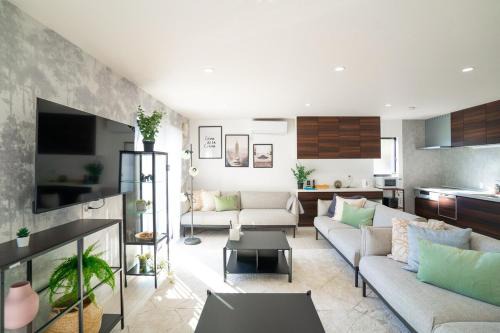 Shirahama House | Shirara Terrace B