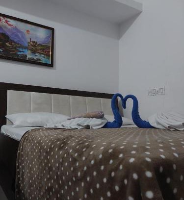 Rajpipla Apartment | SHIV SHAKTi HOMESTAY