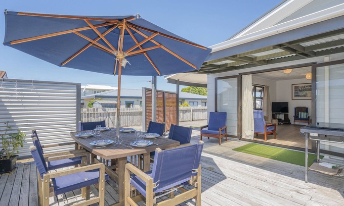 Whangamata House | Shore Beats Work - Whangamata Holiday Home