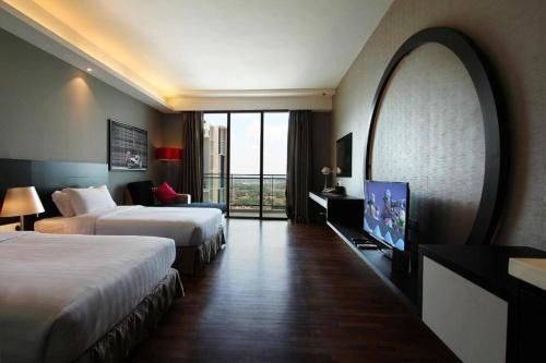 Bunga Paya Pantai Apartment | Shore Studio RiverCity View