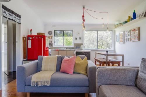 Somers House | Shoreline Sanctuary - A Retro Family Beach Shack