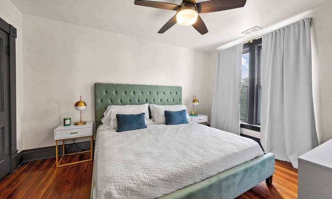 Victorian Village House | Short North Chic – Very Walkable