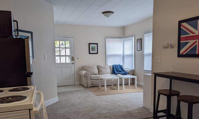 Luverne Apartment | Short Term Workforce and Weekend Hiking Retreat.