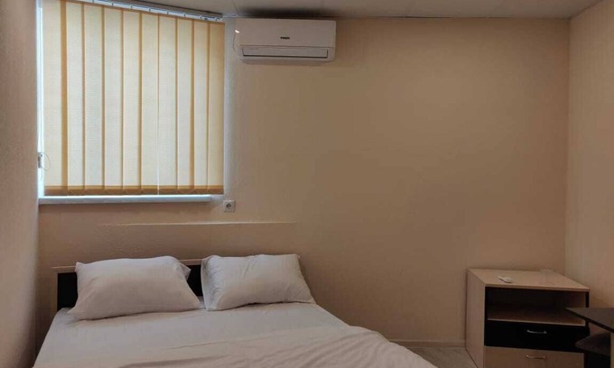 Yerevan Hotel | Shree Gopal Gayatri Lok Hotel