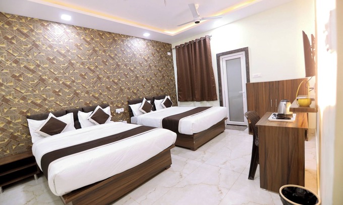 Kalyanpur Hotel | Shree Krishna Inn