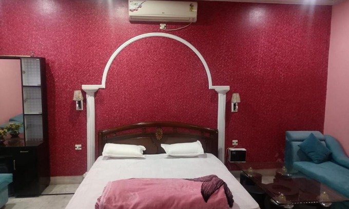 Dehradun House | Shree Om Home Stay