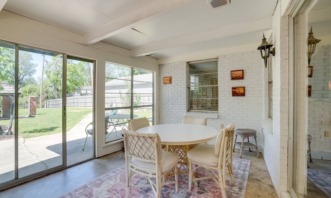 Caddo Heights-South Highlands House | Shreveport Home w/ Screened Porch & Private Yard!