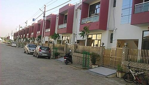 Vrindavan House | Shri Achyutam Villa - Offering Best Value in Vrindavan