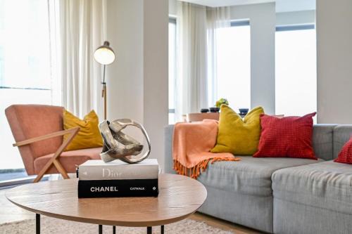 Peninsula Apartment | ShyPen