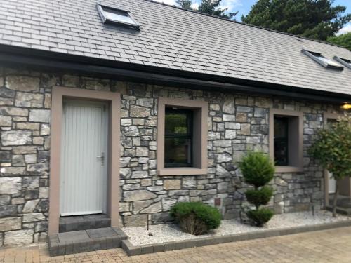 Oughterard House | Sióg