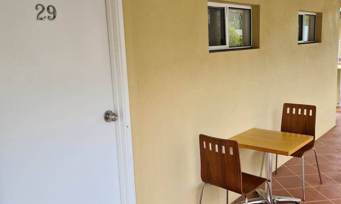 Margaret River Apartment | Siana - Central Apartment with Parking