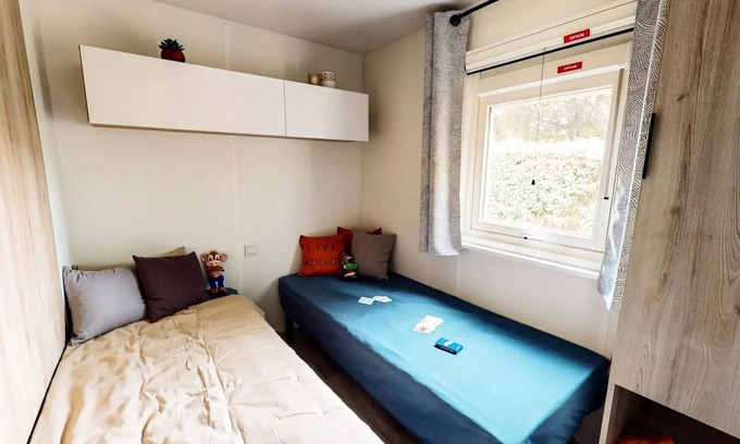 Saint-Brevin-les-Pins House | Siblu – Les Pierres Couches * - Mobile home Essential 2 hp Signature without air conditioning 6 people