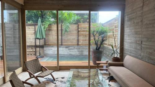 Saladita House | Sich - Casa Macu Saladita surf break