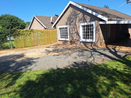 Howick Apartment | Siesta Cottage