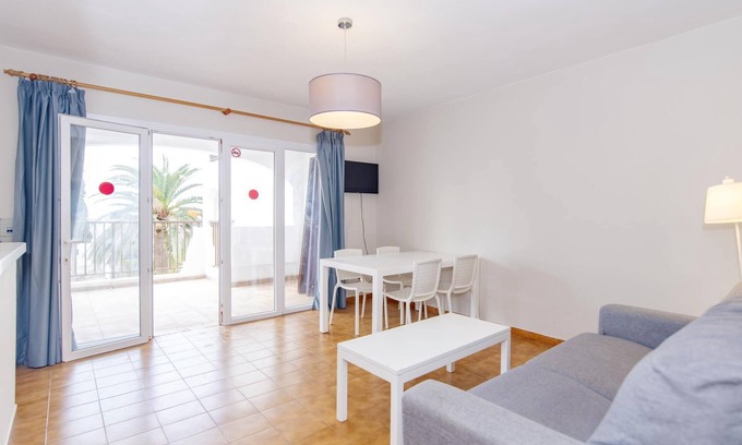 Cala en Porter Apartment | Siesta Mar Private Apartments 19