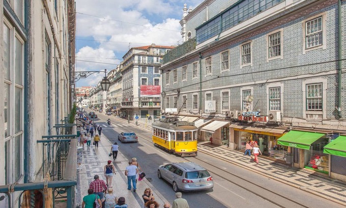 Santa Maria Maior Apartment | Silver Downtown Lisbon