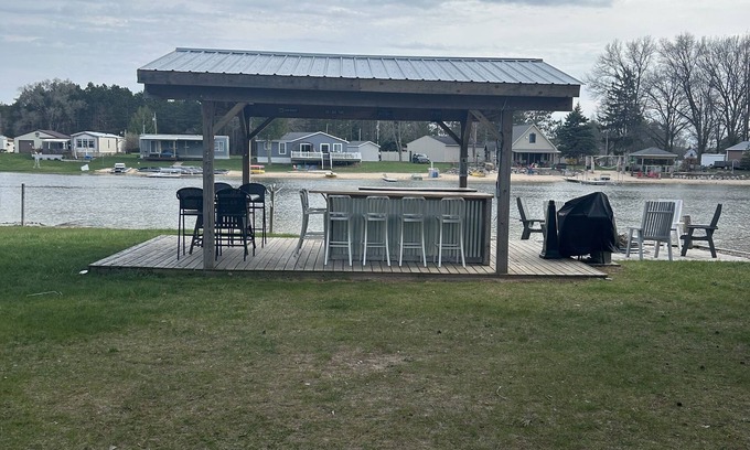 Mears House | Silver Lining-private beach front; new listing & newly renovated