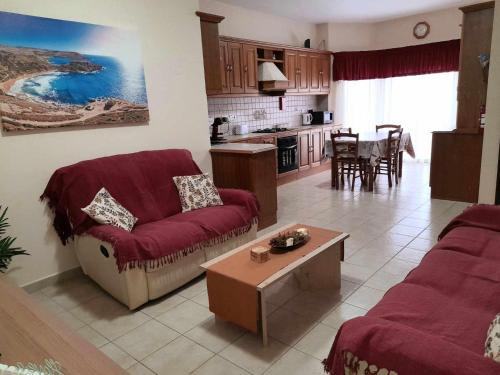 Marsaxlokk Apartment | Silver Shadow Holiday Maisonette
