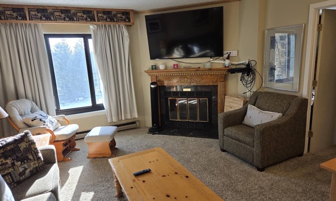 Snowshoe Condo | Silvercreek #1215: 2 bedroom, 2 bath. Newest, nicest rental in kid friendly Silver Creek