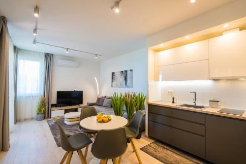Siofok-Szabadifurdo Apartment | Silverdream Panorama Apartment