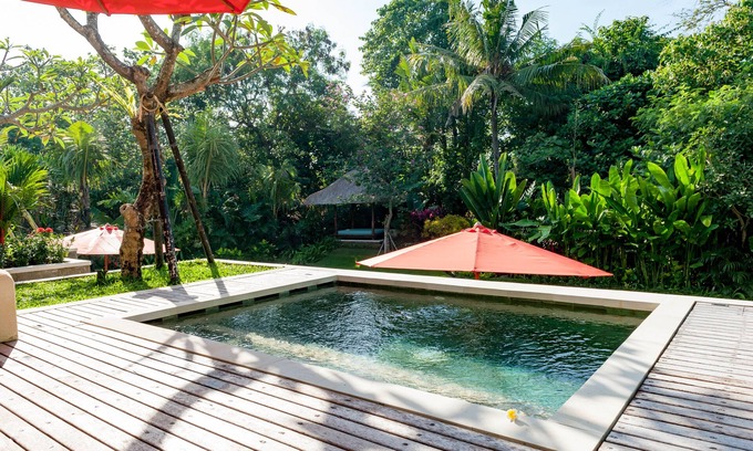Kediri Villa | Silversand Villa: Laid Back Luxury Private Villa At Kedungu Beach