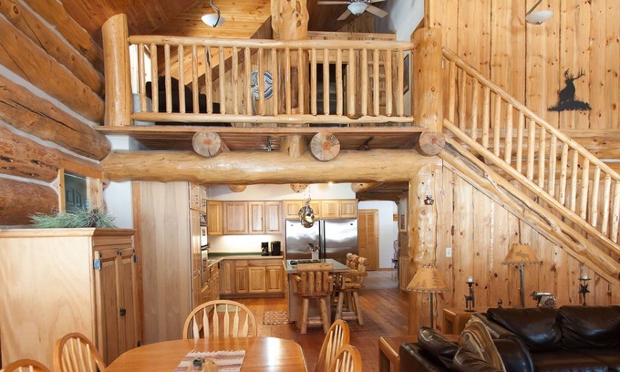 Dubois Cabin | Silversun Property Managment