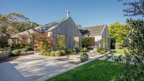 Flinders House | Silvertop House