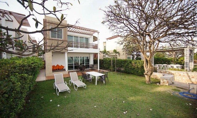 Bang Kao House | Simantra Private Villas