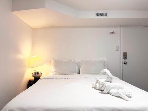 L'Amoreaux House | Simple & Tidy Private Rooms